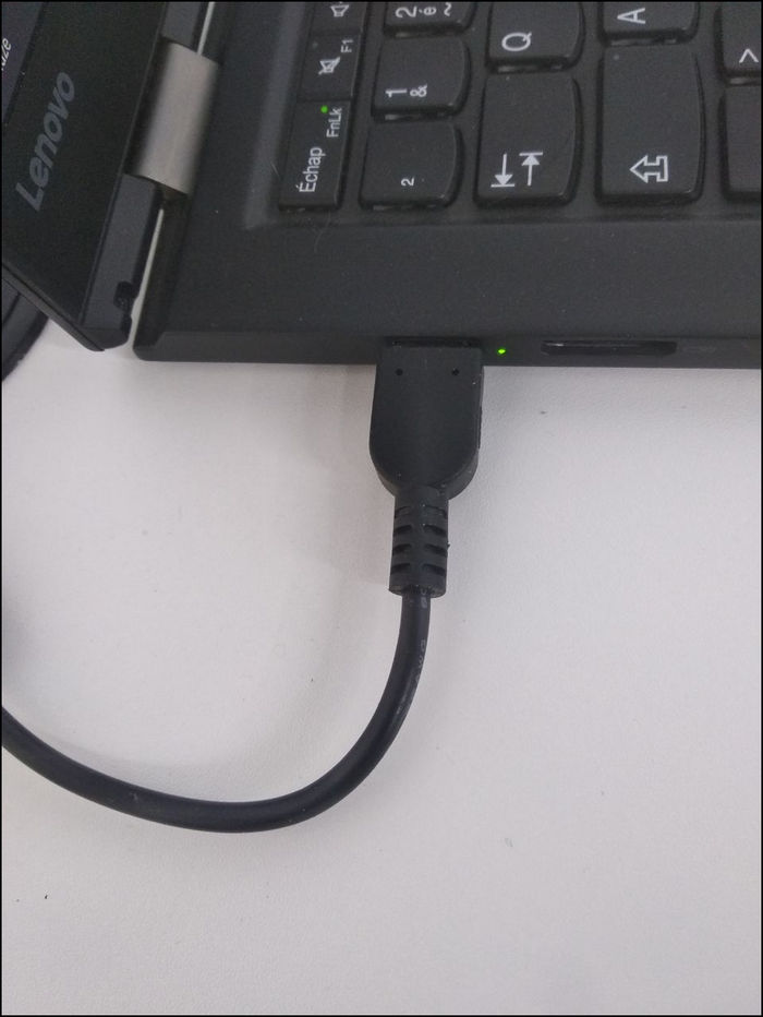lenovo-charger-point