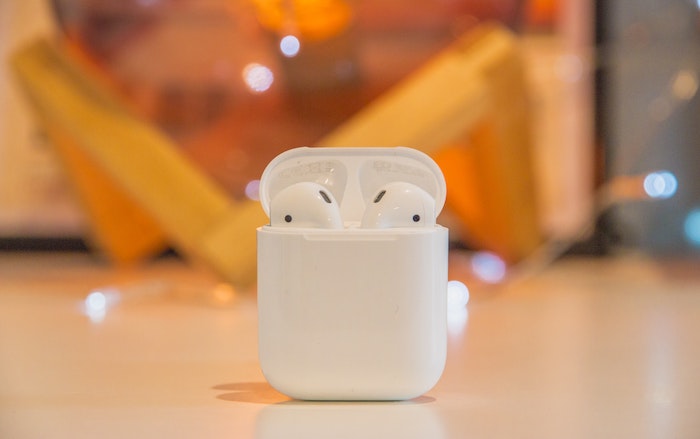 keep-your-airpods-in-their-charging-case