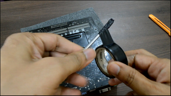 tape-on-screwdriver