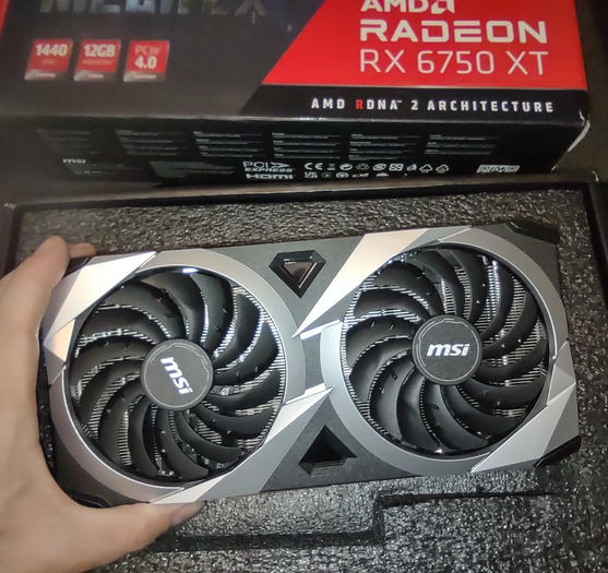 Radeon™-RX 6750-XT-MECH-2X-OC